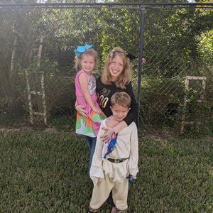 Meet your Posher, Rebecca